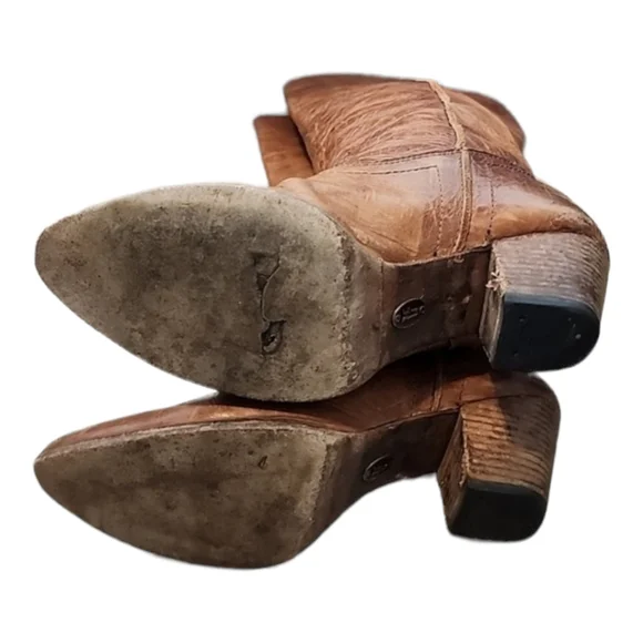 Frye heeled boots size 6.5 - Picture 8 of 15